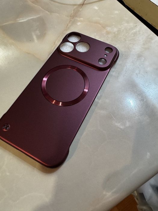 Husa Iphone 18 pro max burgundy