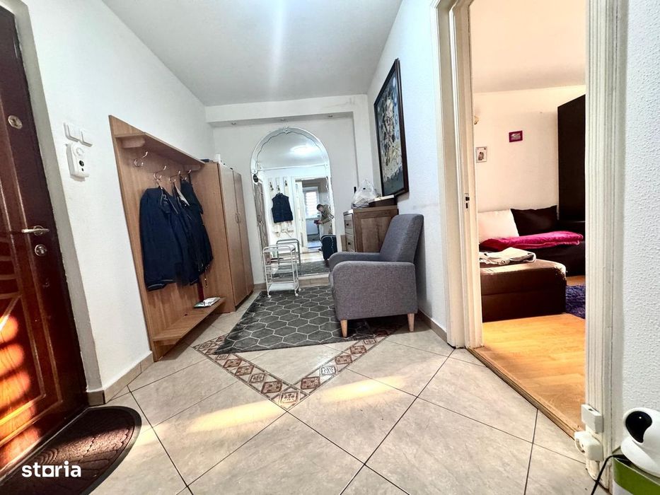 Apartament 3 camere decomandat, mobilat, Orizont stradal,