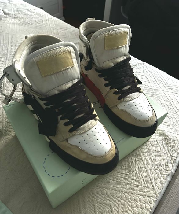 Off White Vulcanized high top