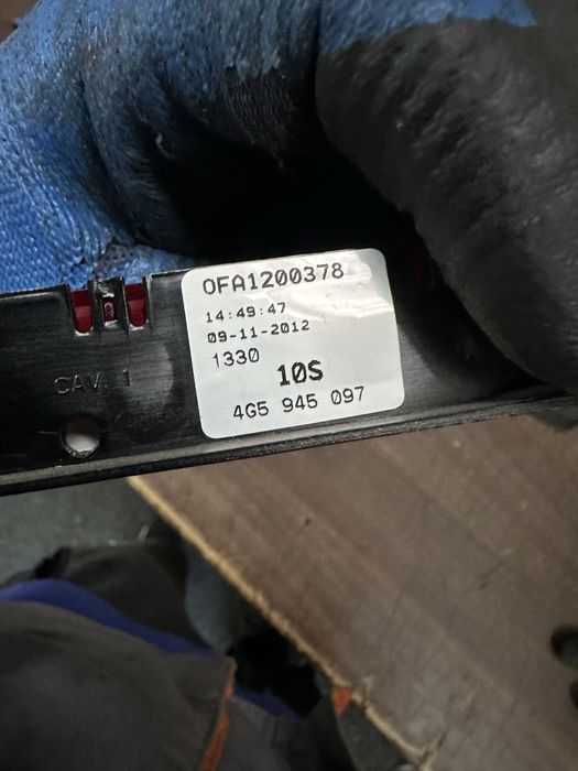 Stop frana luneta audi a4 b8 audi a6 c7 4G5945097 8k9945097