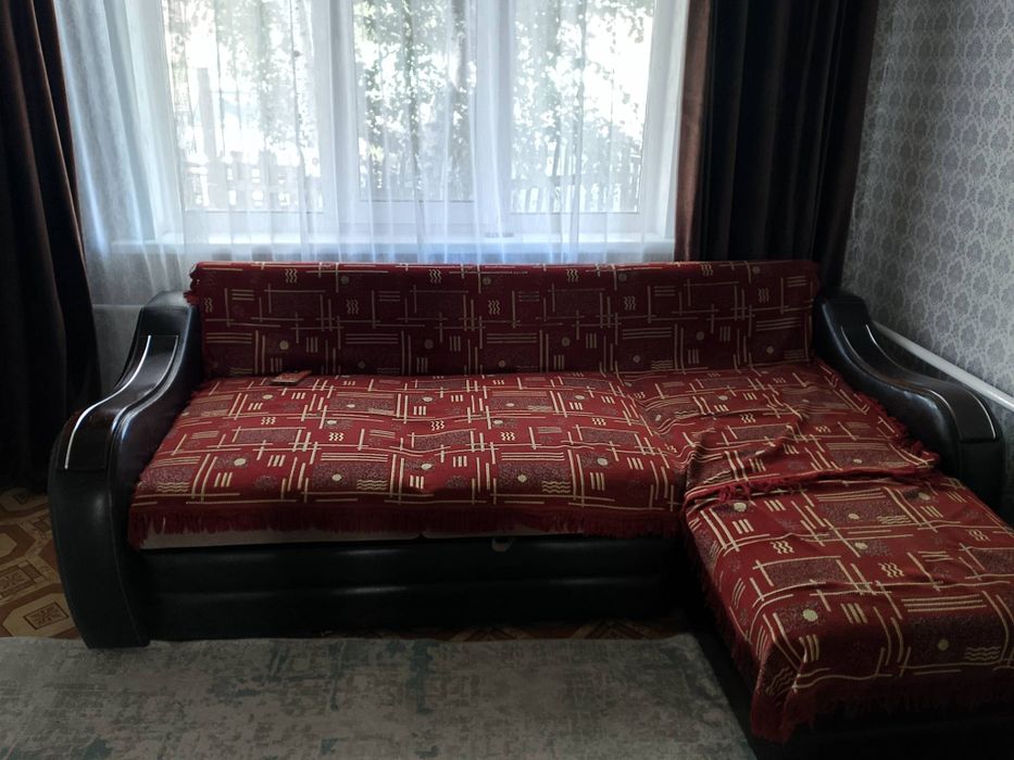 Продам диван в хорошем состоянии