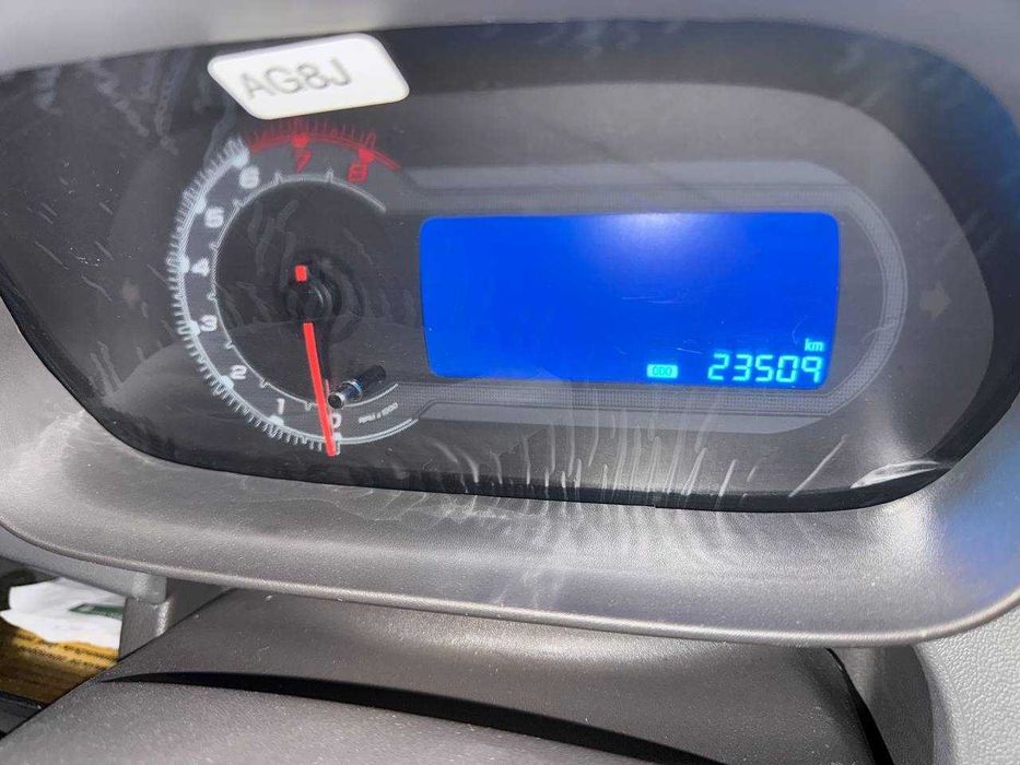 Chevrolet Cobalt 2025 — 4