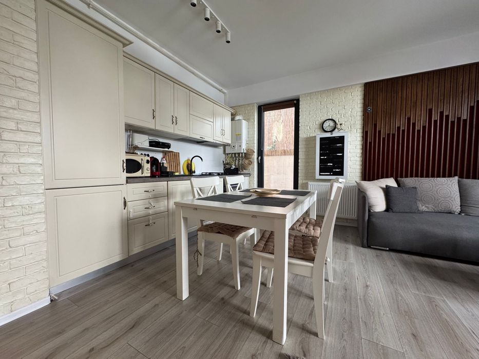 Apartament 2 camere cu grădină proprie Mamaia-Sat