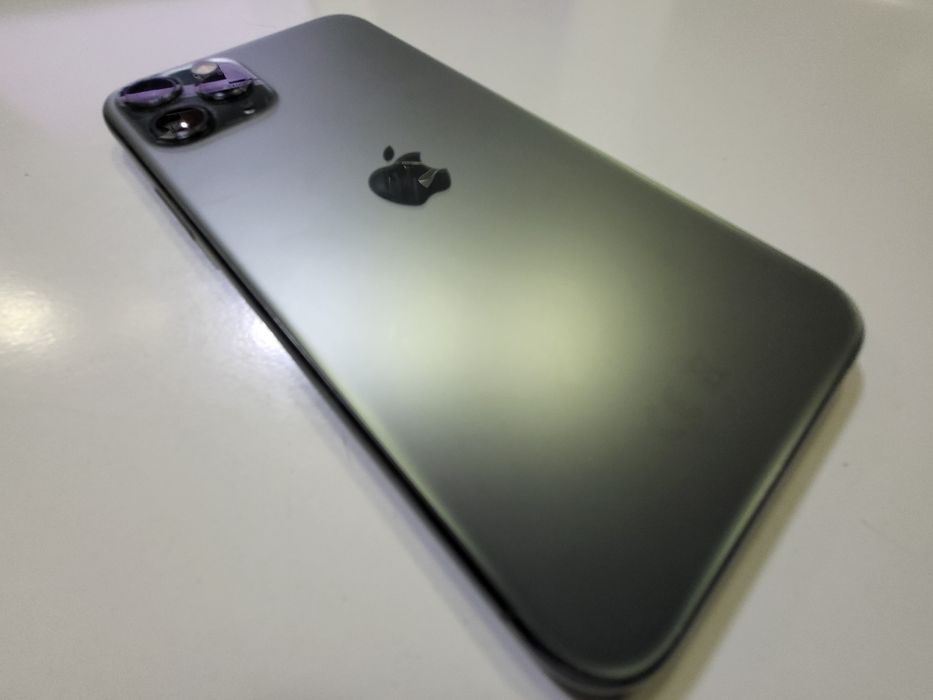 iPhone 11 Pro Green Impecabil ca Nou Poze Reale Husa Carbon
