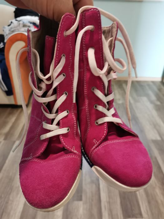 Ефектни обувки Peckott 14лв