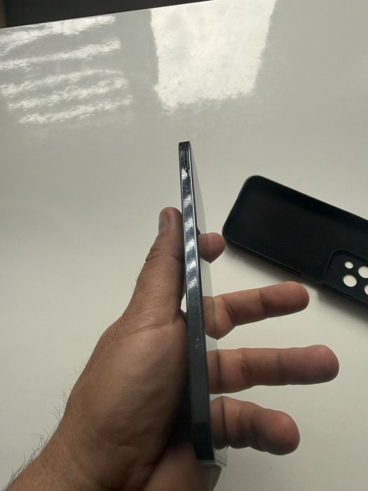 Телефон Honor 200 lite