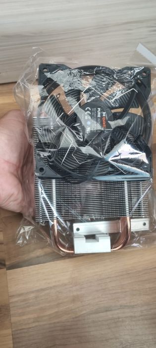 процесор i5 9600kf,дъно gb b365b и охладител pure wings 2