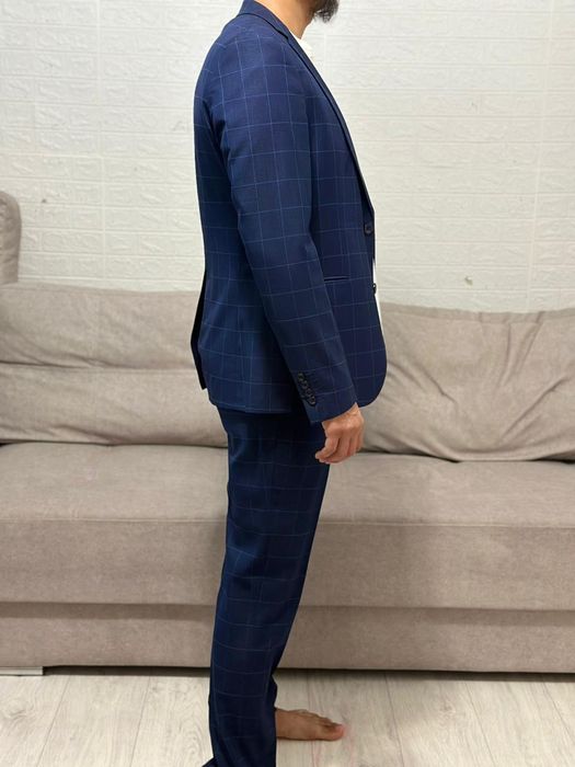 Продам костюм в изумительном состоянии!!!