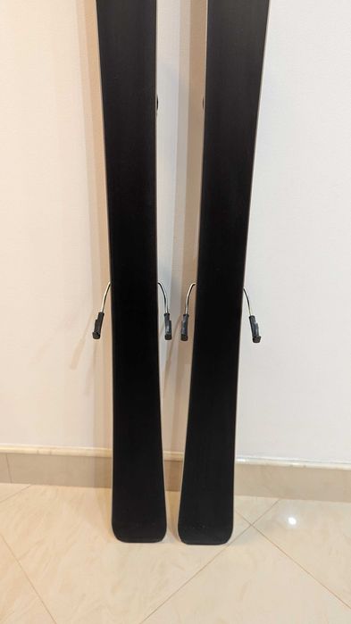 Schiuri adulti Rossignol React RTX 149 cm aproape noi - skiuri - ski