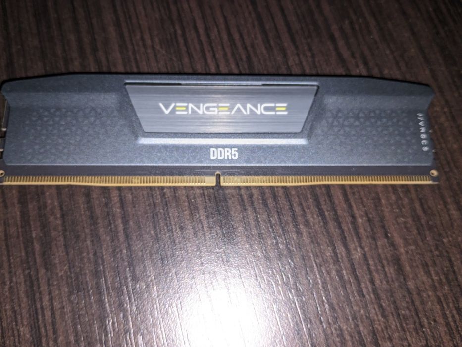 16gb ram ddr5 5600mhz cl40