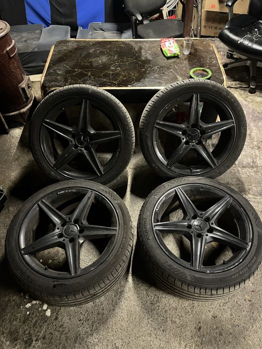 Алуминиеви джанти с гуми AMG стил за Mercedes 18"