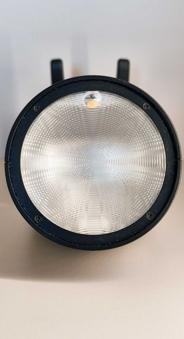 blitz GODOX V1 pentru FUJIFILM