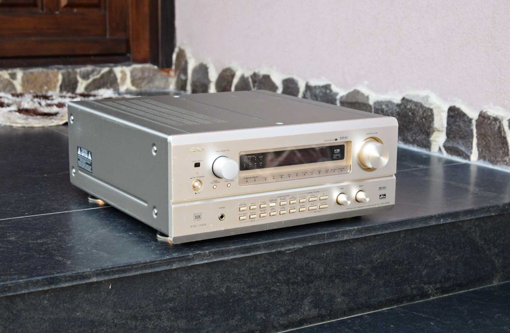 Amplificator 7.1 Denon AVC-A 10 SE, Receiver