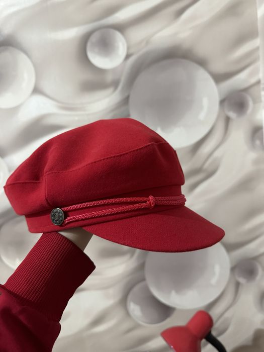 Шапка теплая новая