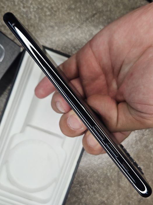 iPhone 11 Pro Max karobka dakument