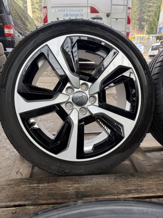 Jante originale Audi A1 Vw Polo Skoda Fabia anvelope vara 215/45 17