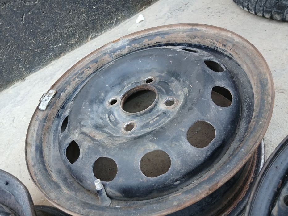 На Форт Ауди штамп