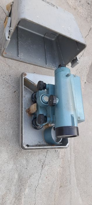 Нивеллер сотилади комплект