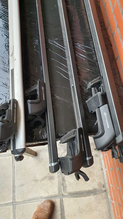 Hyundai Tucsan   напречни греди оргинални/ЦЕНА ЗА 1 СЕТ