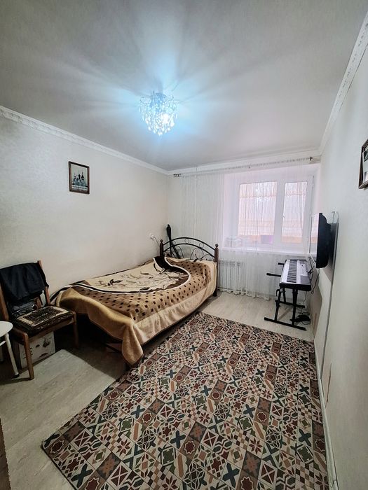 Продаётся 2 комн улучшенная Уют