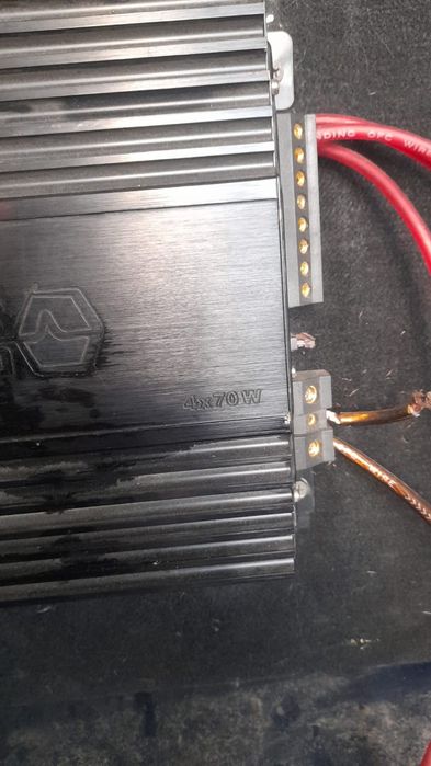 продам сабвуфер хороший