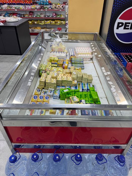 Витрина холодильниклар сотилади Гузорда