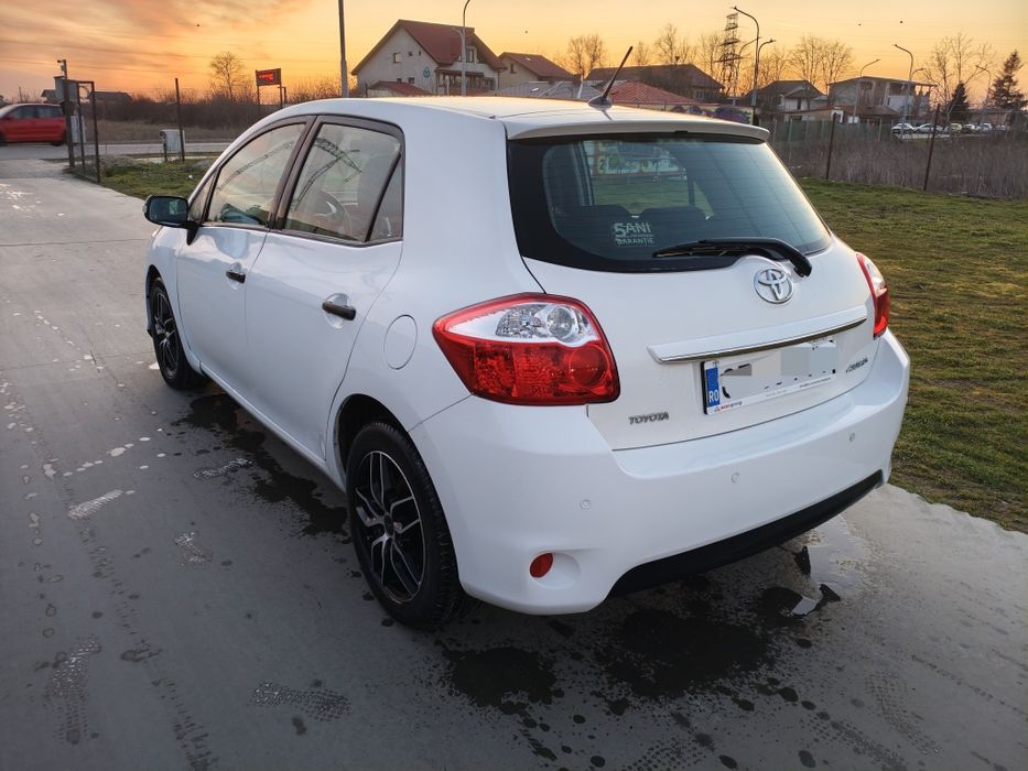 Toyota Auris 98000km REALI