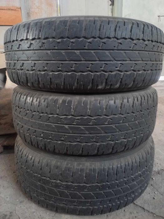 Продам автошины б./у.