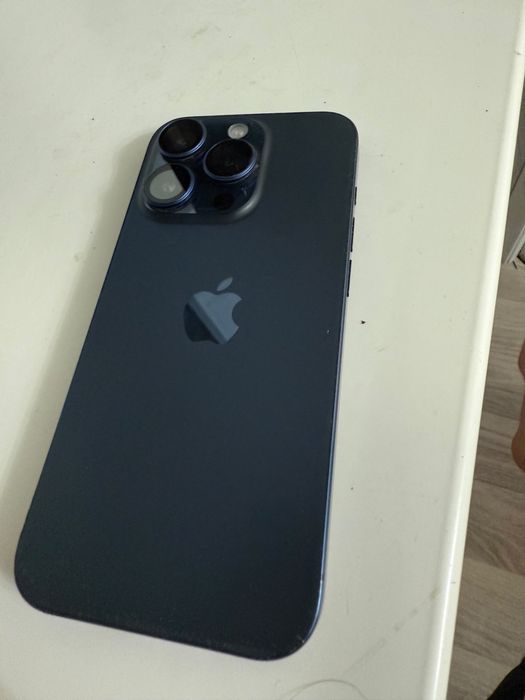 Iphone 15 pro 256 гб АКБ 100