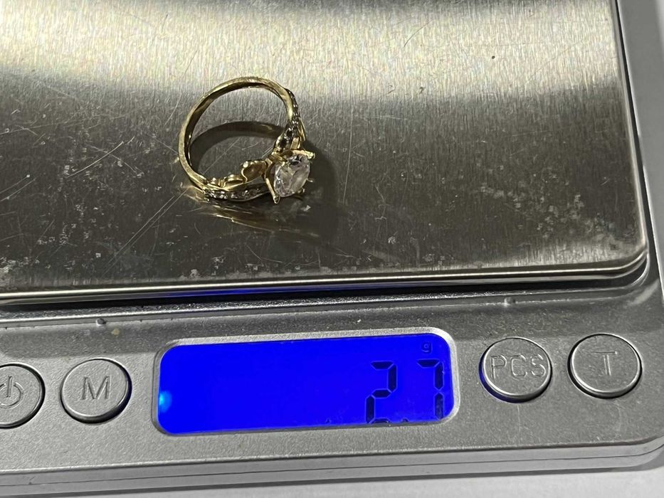 Златен пръстен 2.7гр