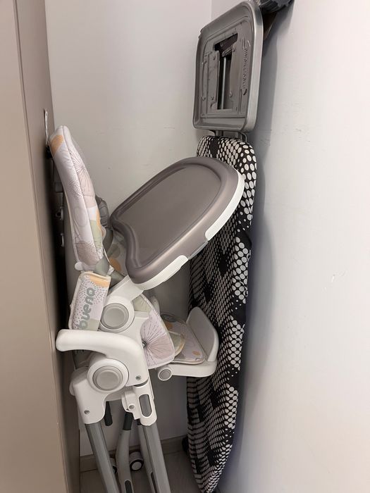 Se închiriază apartament 2 camere – Suceava