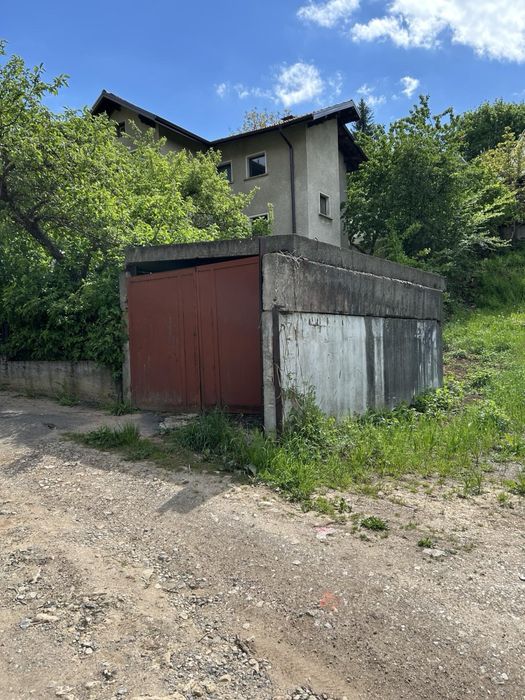 Продава се Гараж / Паркомясто в София, Надежда 4 - 20 кв.м за 3 €/кв.м - Снимка #1