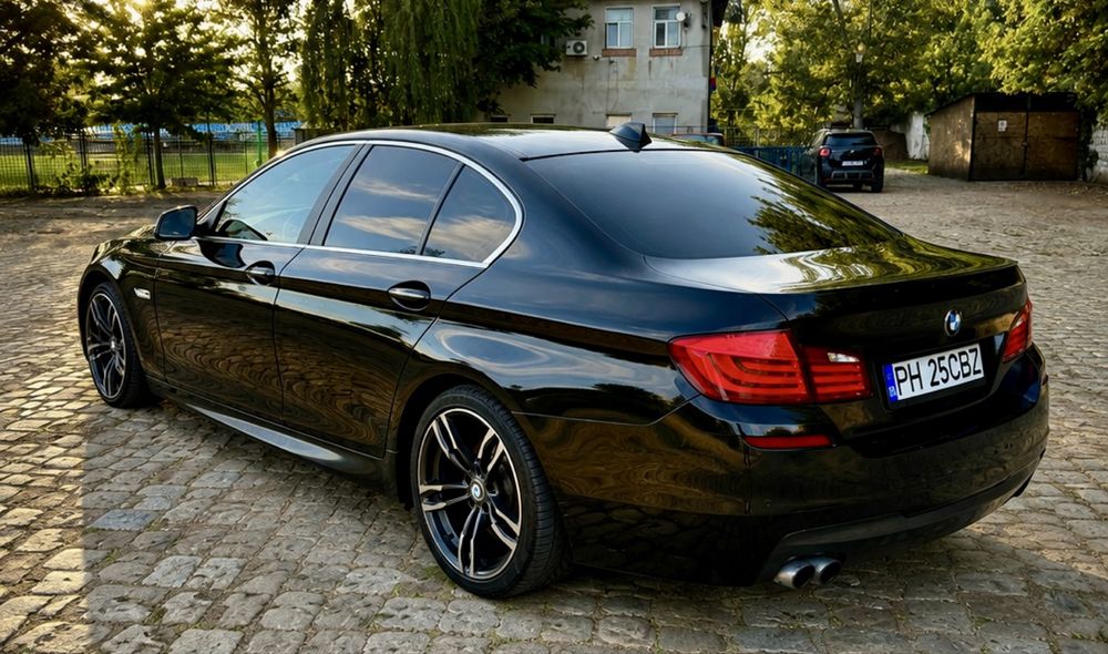 BMW F10 530d 2011 • Packet M