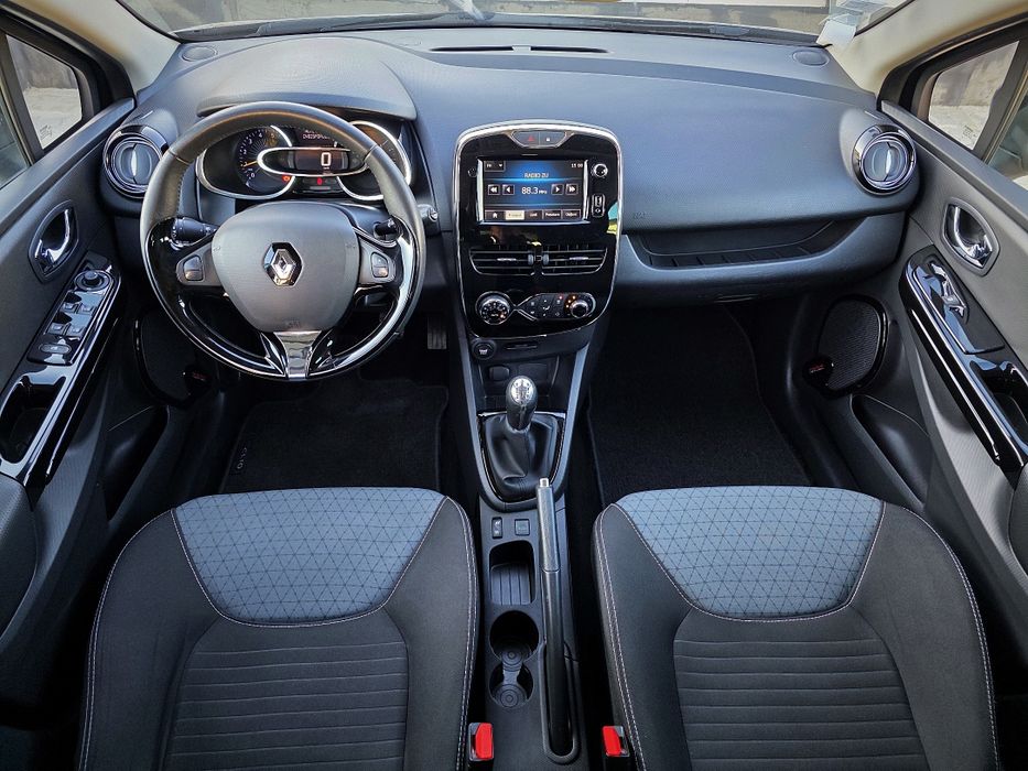 Reanault Clio-Navigatie-Clima-1.5dci