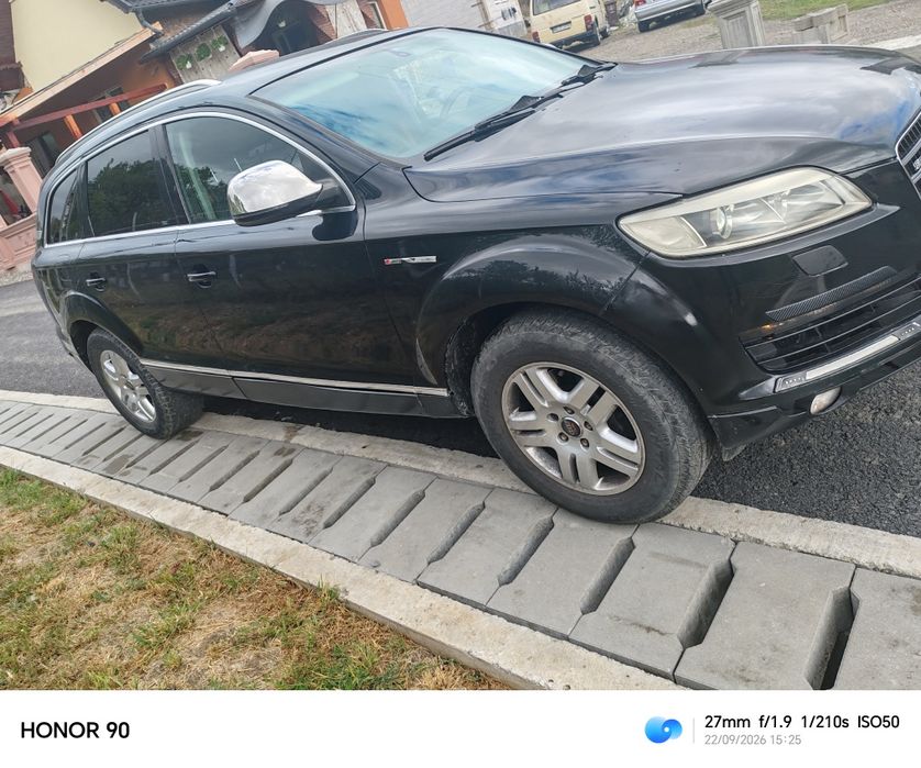 Se vinde sau schimb Audi Q7 3.0 v6