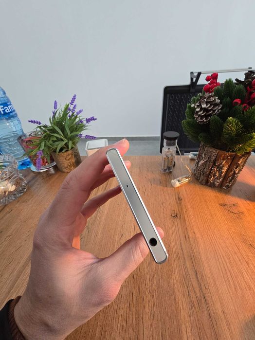 Sony Xperia XZ - android