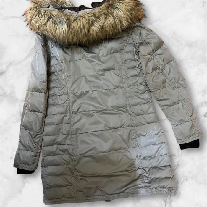 Зимно женско яке с пух EU40