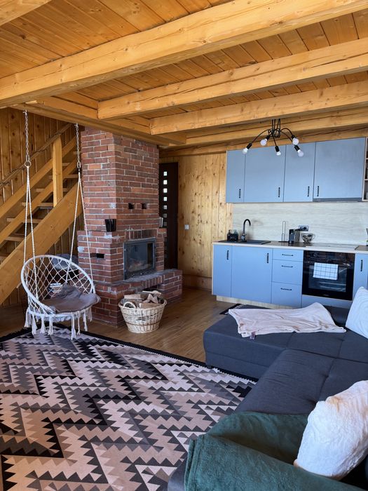 Cabana de inchiriat Marisel,disponibilă Mai/Iunie