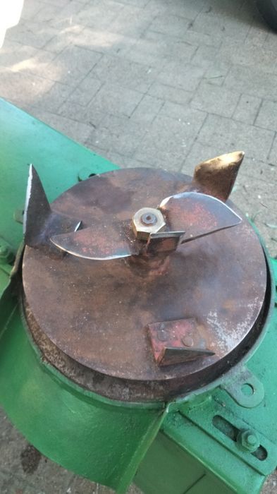 Moara de cereale și fructe