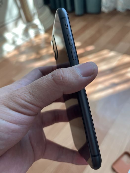 Iphone 11 black 64