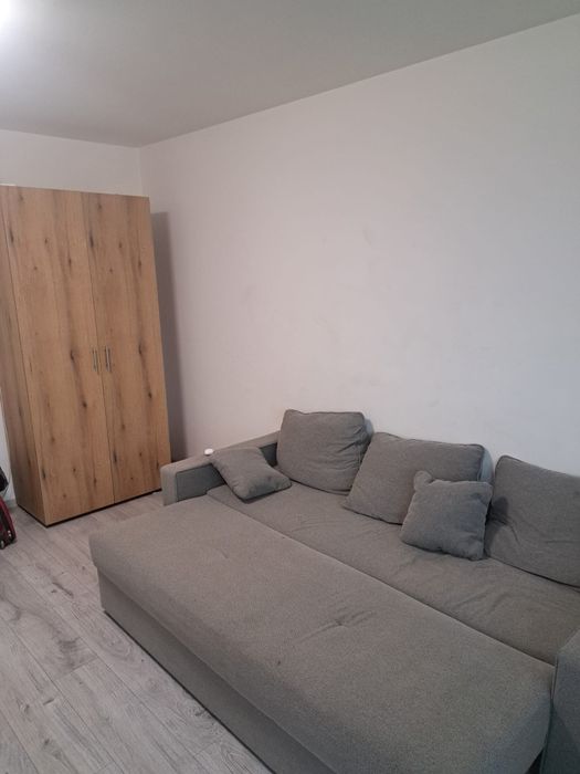 Apartament de închiriat