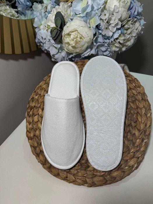 Одноразовые тапочки