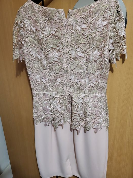 Rochie ocazie de zi, unicat, făcută la comanda, stare foarte bună.