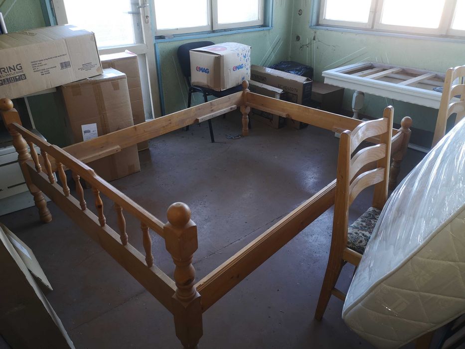 легла с чекмеджета ракла