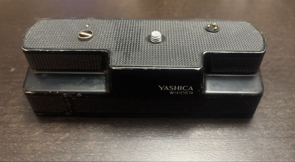 Aparat foto Yashica FR2