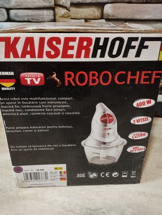 Robot de bucatarie.