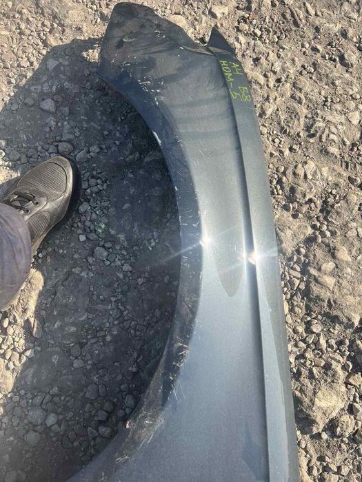 Калник ляв за Audi A4 b8 Ауди а4 б8 с забележка натиснат ном 5