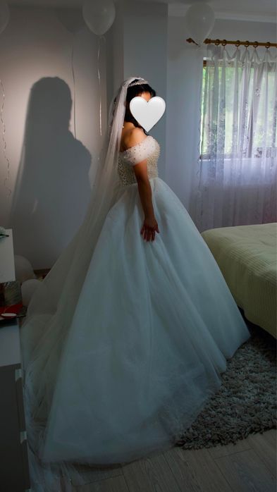 Rochie mireasa de vanzare