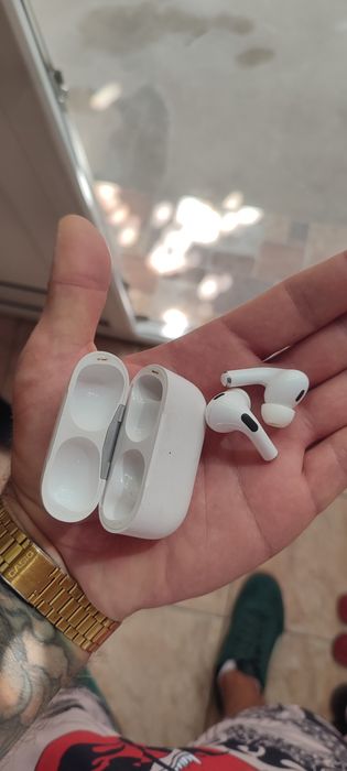 Airpods original pro 3