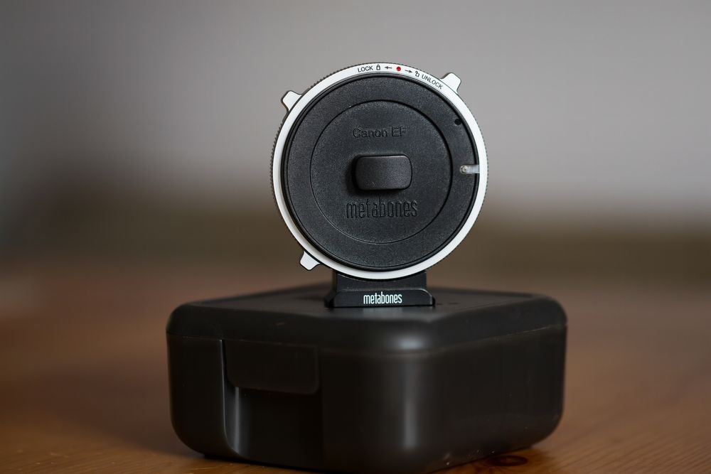 Adaptor Metabones Canon EF - BMPCC Blackmagic Speedbooster Cine XL 0.64